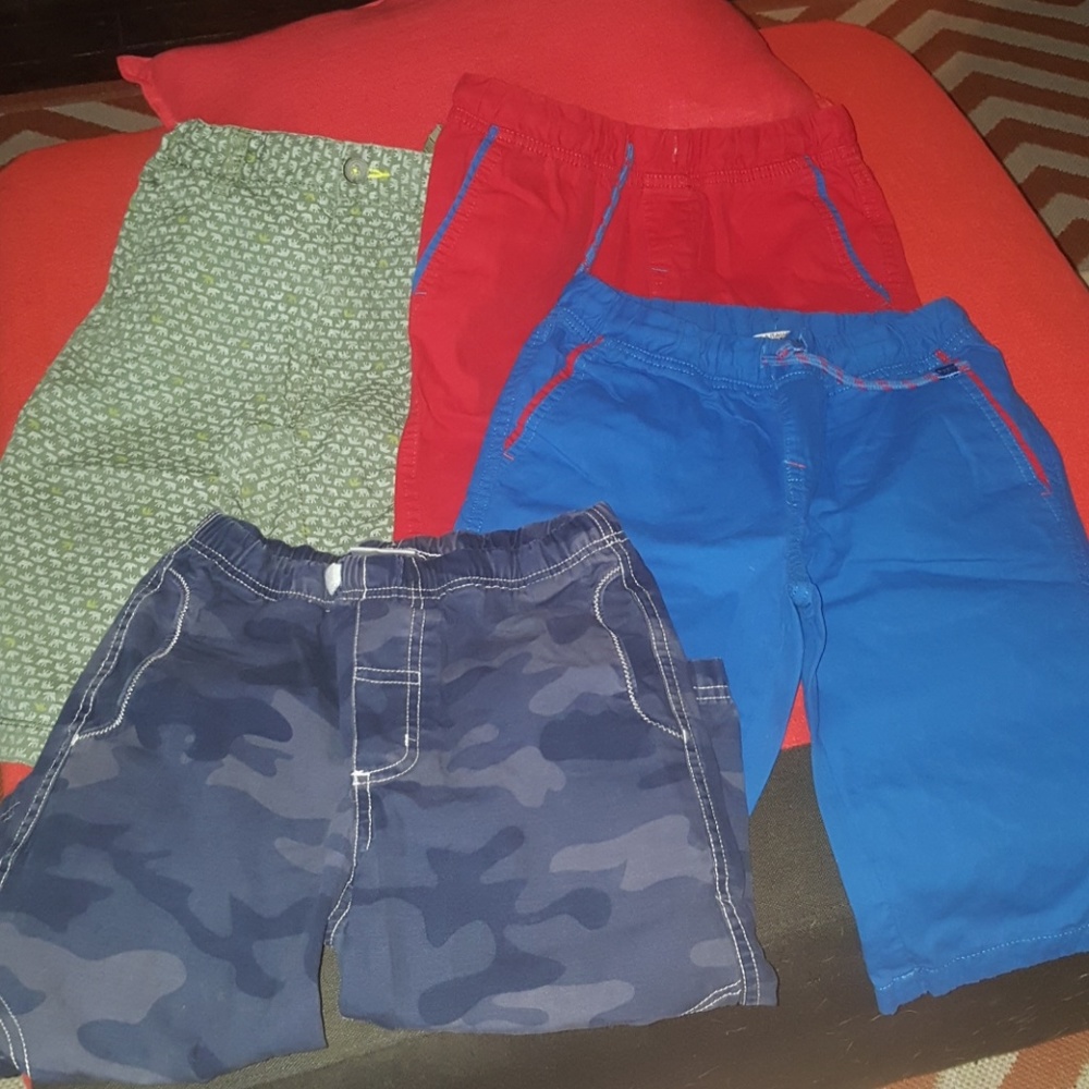 Lot of boy's shorts!